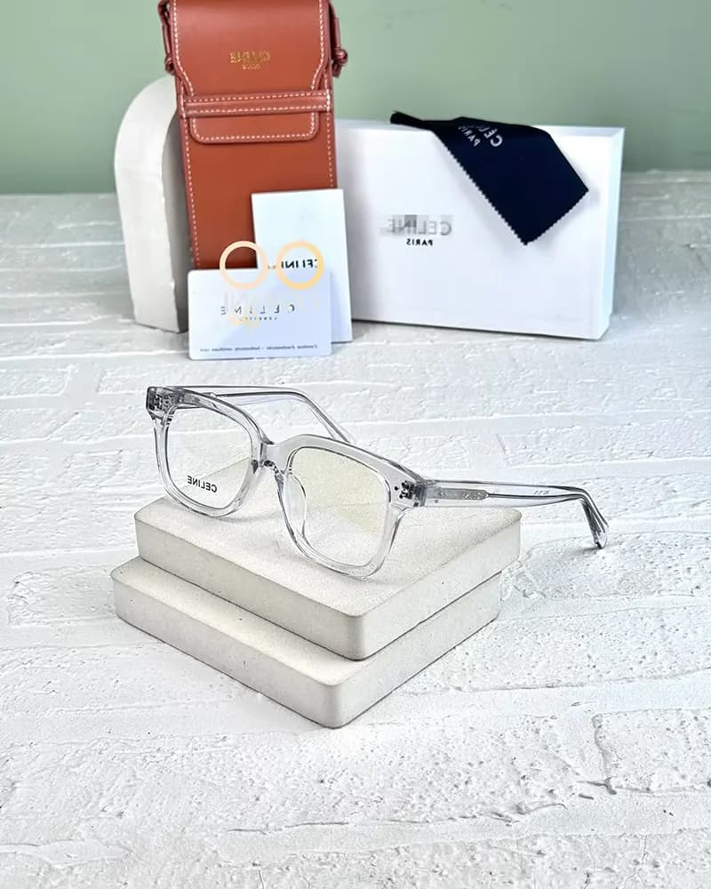 عینک طبی زنانه سلین مدل CELINE CL40268U — تصویر ۲
