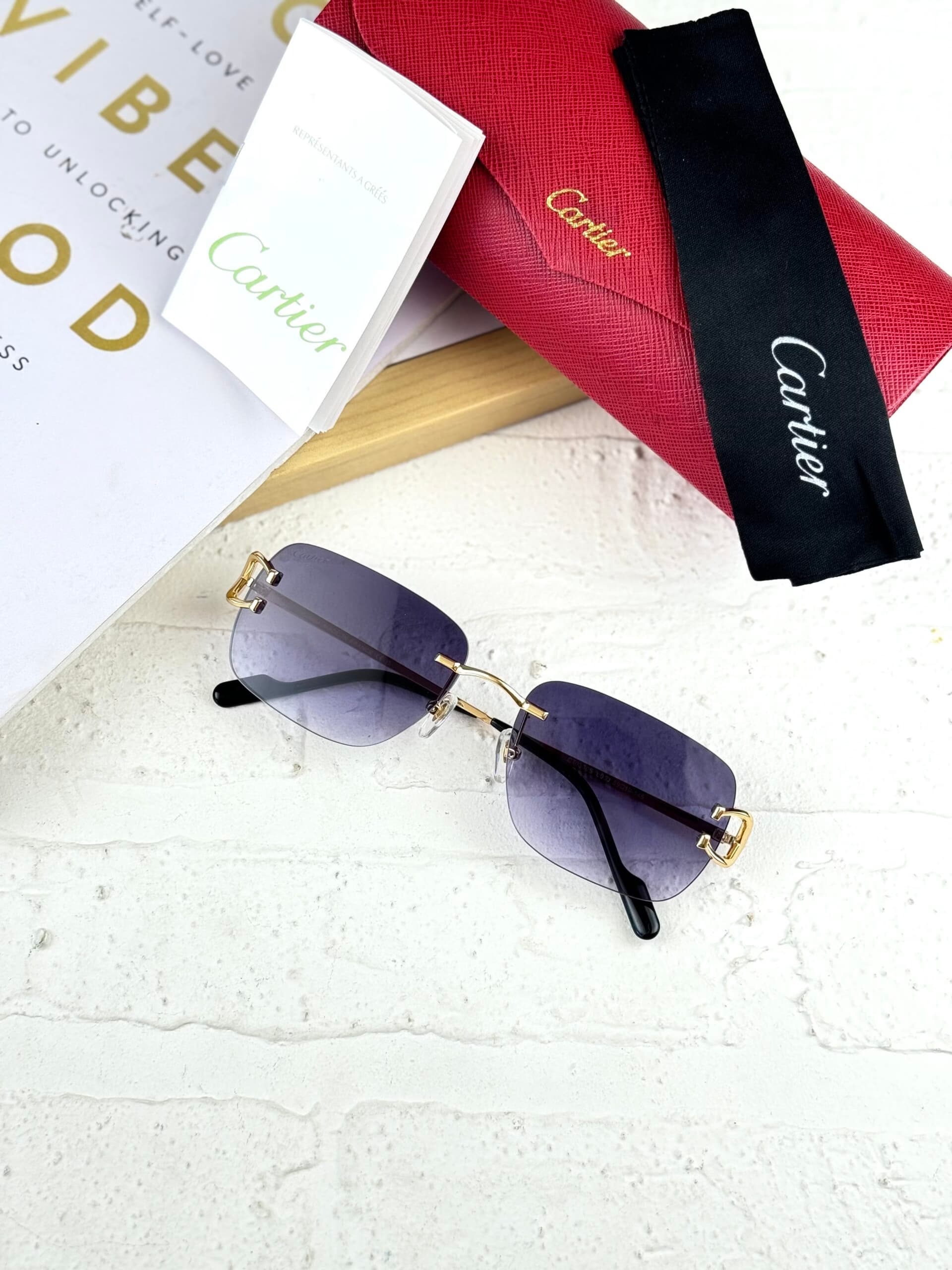 عینک آفتابی زنانه کارتیر مدل CARTIER CT0330S — تصویر ۴