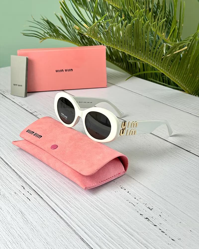 عینک آفتابی زنانه میو میو مدل MIU MIU SMU 15WS (sl)