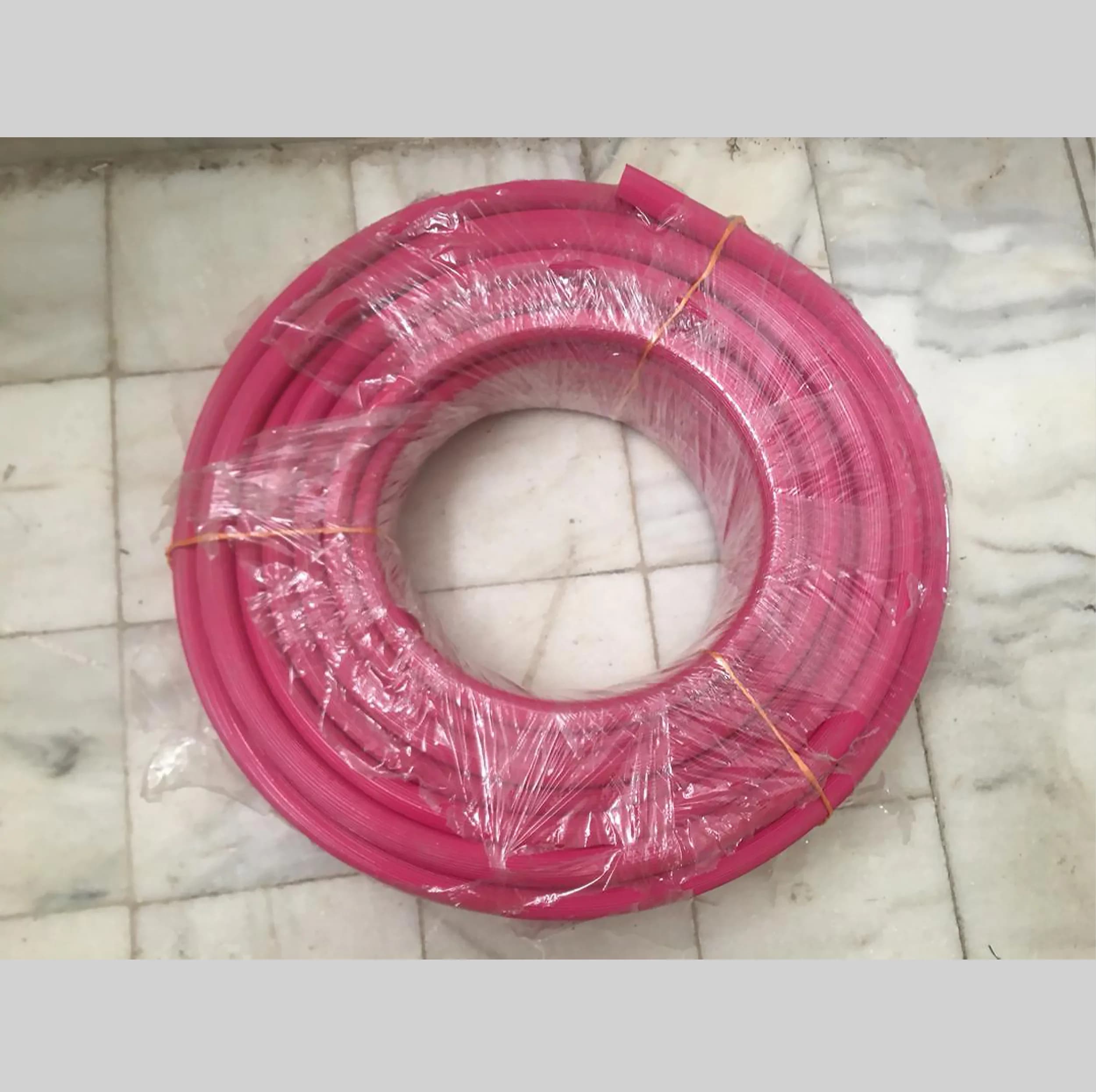 شلنگ نقش جهان مدل نخ دار قطر 5/4 اینچ — تصویر ۲