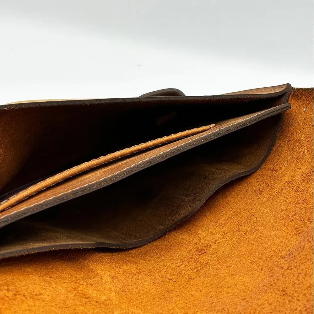 کیف پول باراباس عسلی کریزی هورس — تصویر ۵