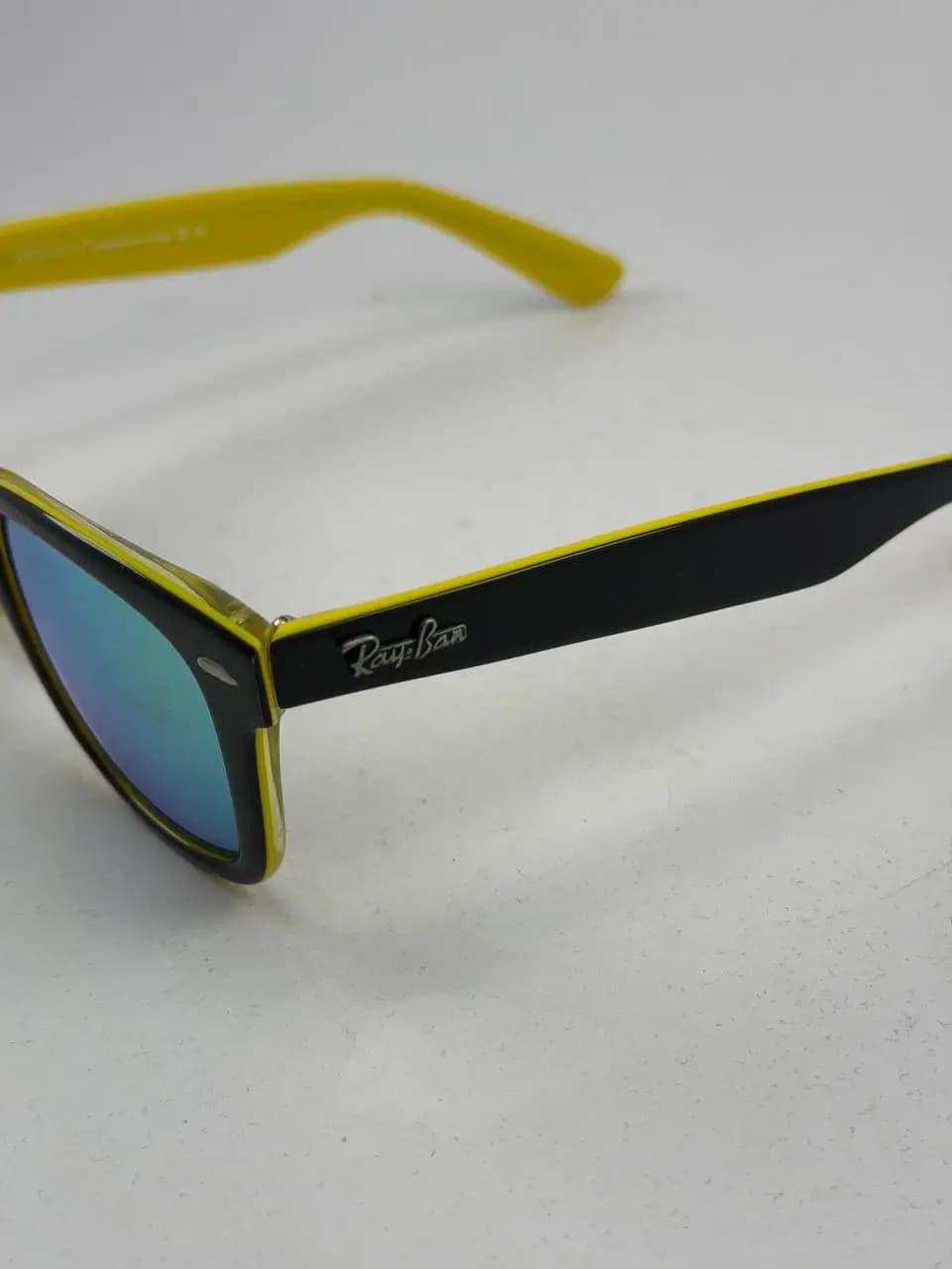 ریبن ویفرر مشکی زردrayban rb-2140 — تصویر ۲