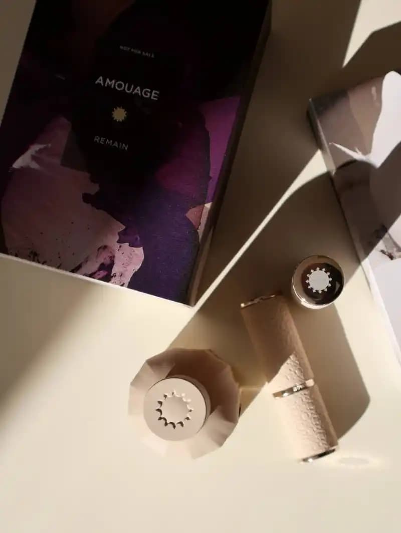 عطر آمواج ریماین | Amouage Remain — تصویر ۴