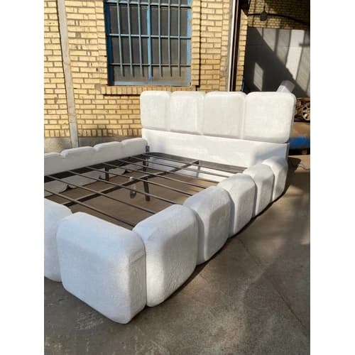 تخت خواب پارچه ای مینیمال وپینترستی مبلمان فرنا مدل 1143656 — تصویر ۳