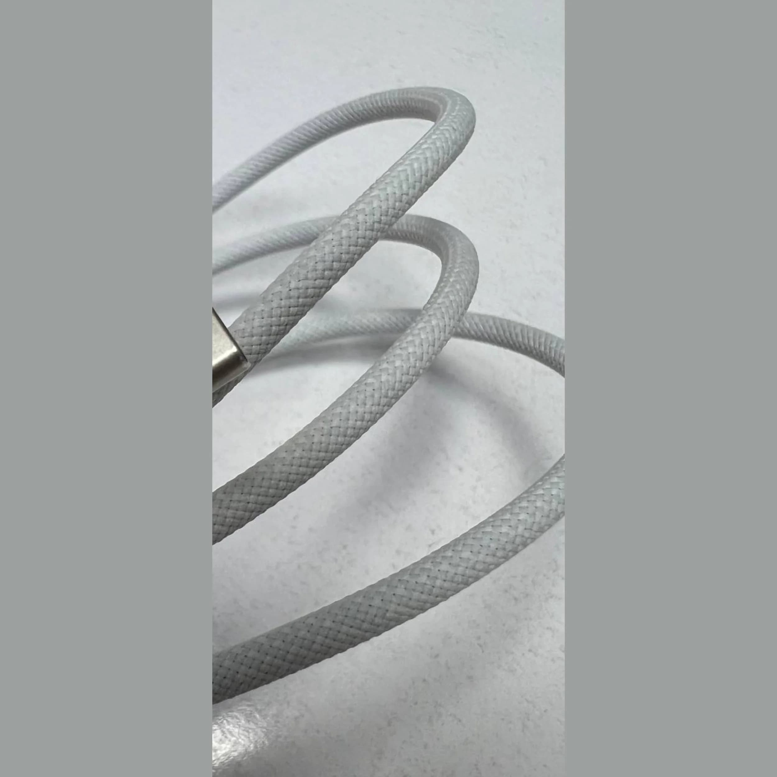 کابل USB-C بودی مدل DC252TT10W طول 1 متر — تصویر ۶