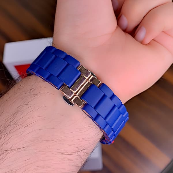 ساعت مچی امپریو آرمانی مردانه آبی سه موتوره (Emporio Armani Chronograph) — تصویر ۶