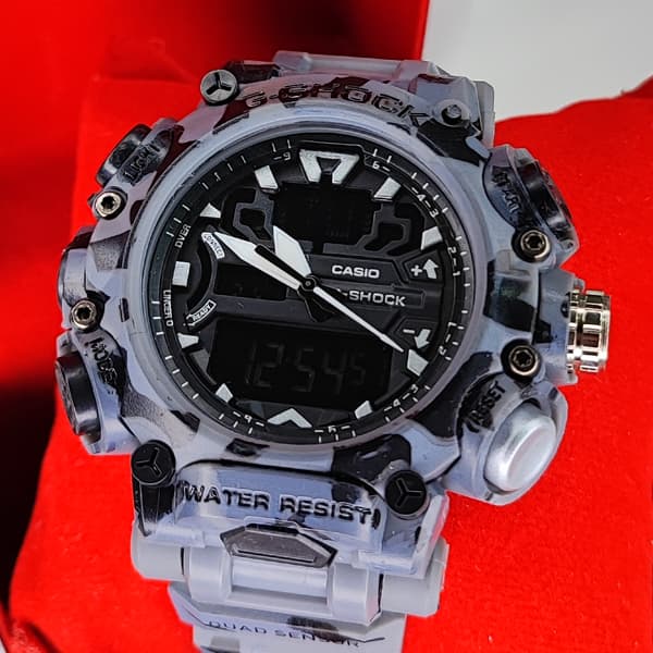 ساعت مچی جیشاک دو زمانه ارتشی خاکستری G-Shock (دو موتوره) — تصویر ۵