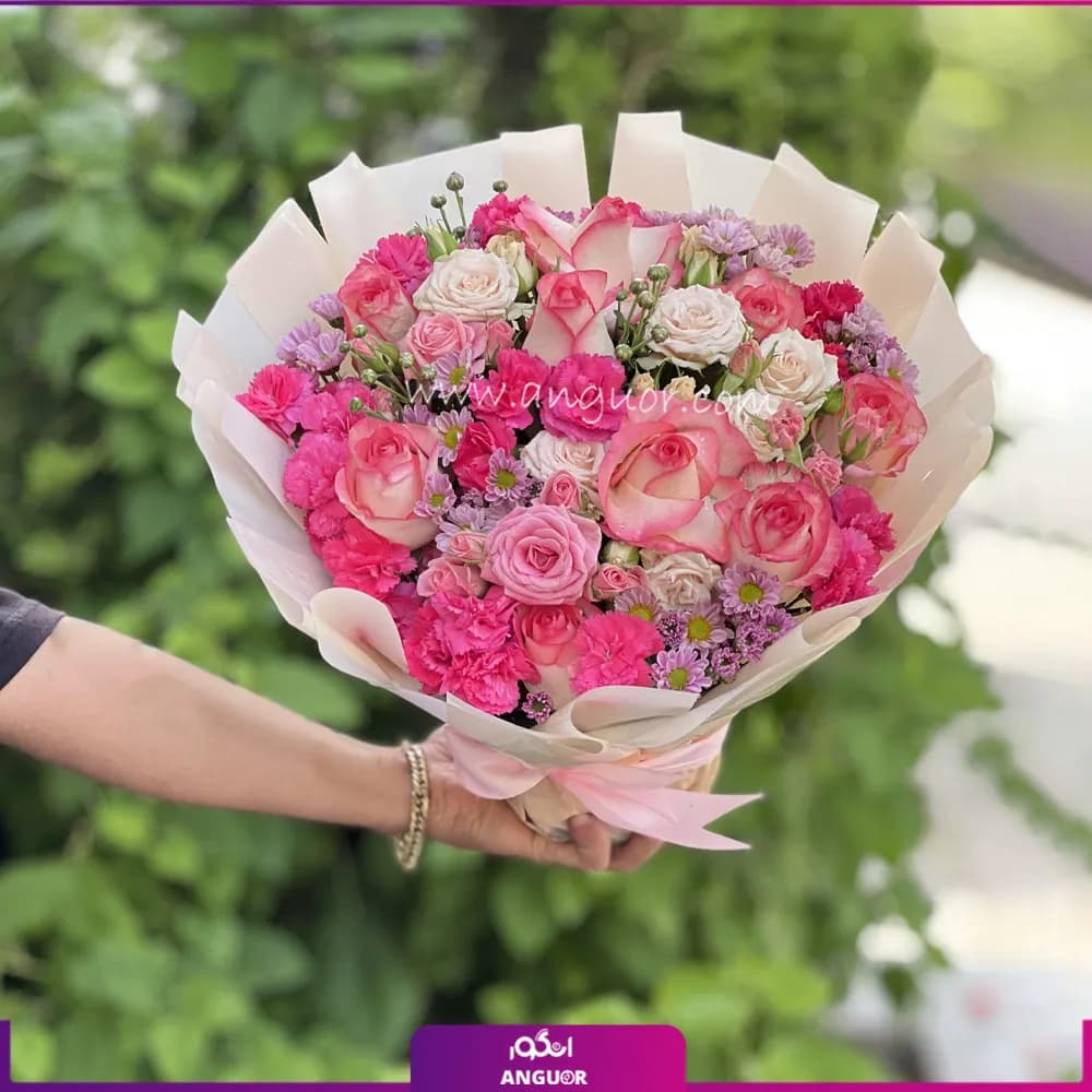 دسته گل با 10 شاخه رز