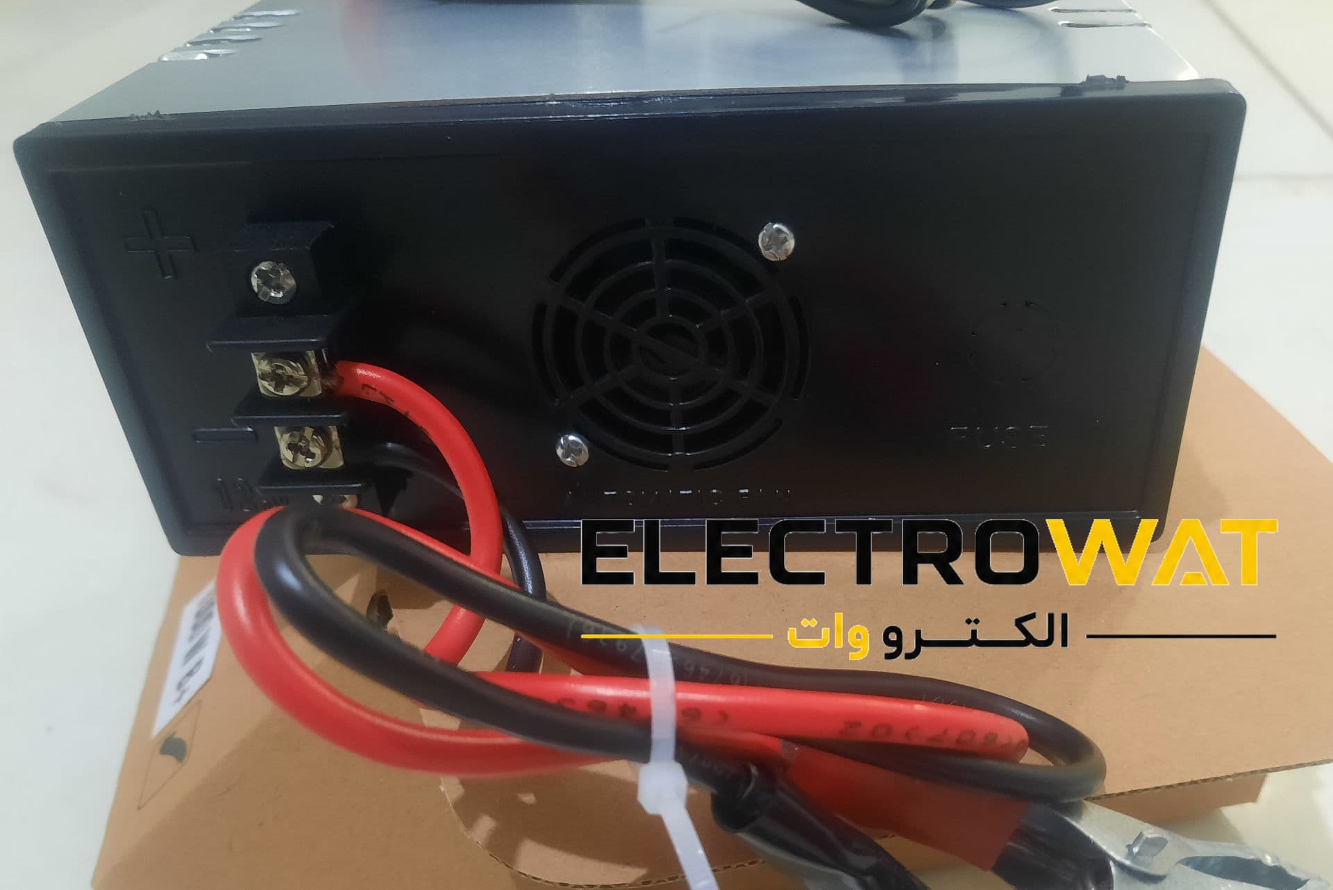 اینورتر 24 به 220 ولت 1000 وات ونک الکترونیک گارانتی یکساله — تصویر ۴