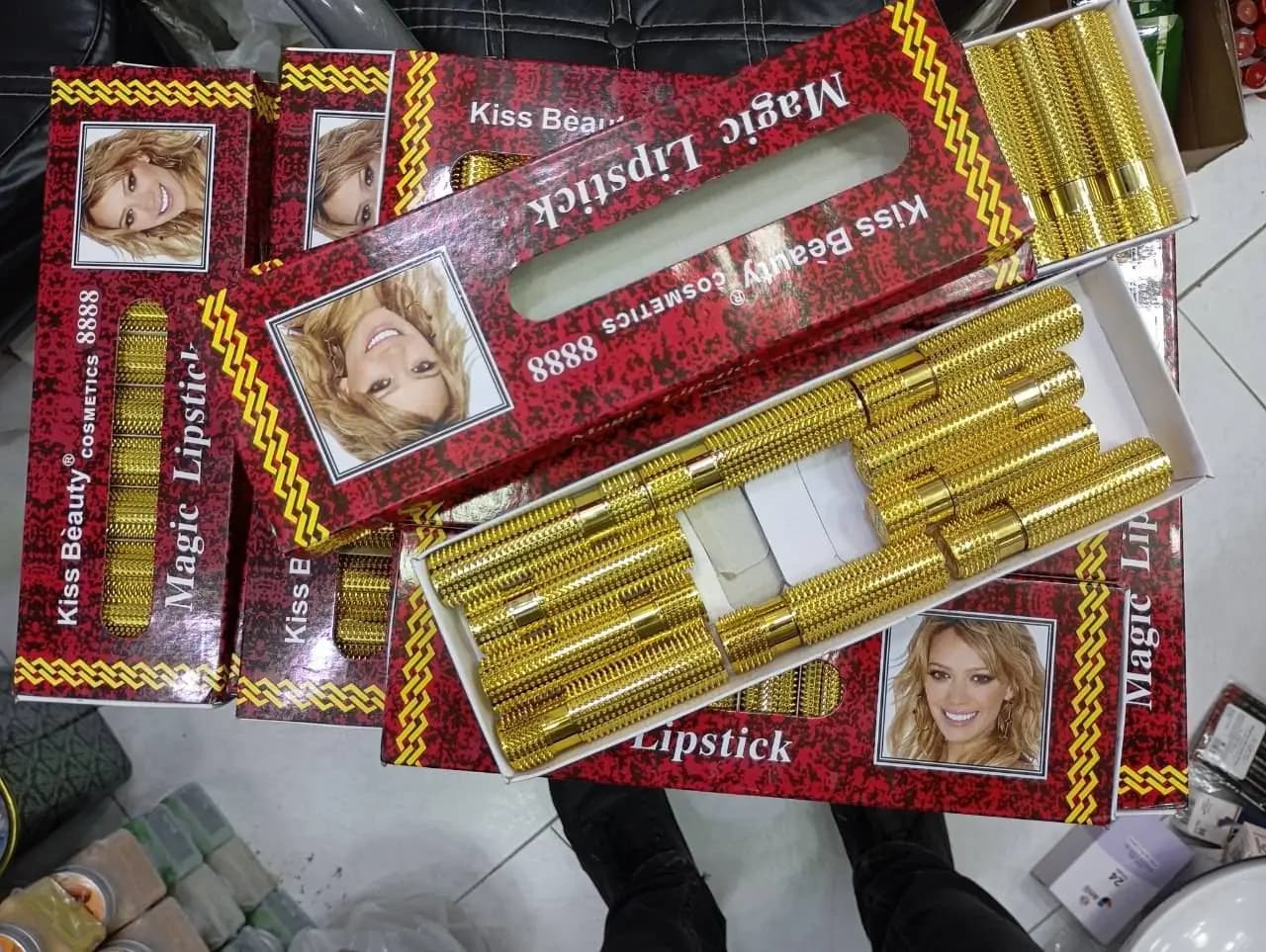 رژ لب مکه ای حرارتی 24 ساعته کیس بیوتی اصل — تصویر ۲