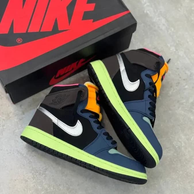 جردن وان ساقدار توکیو مستر کوالیتی | Air Jordan 1 High OG Tokyo — تصویر ۳