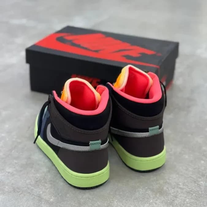 جردن وان ساقدار توکیو مستر کوالیتی | Air Jordan 1 High OG Tokyo — تصویر ۵