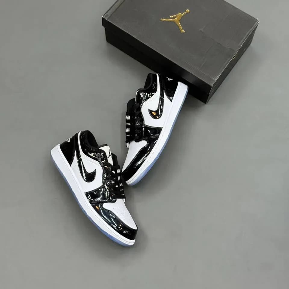 جردن وان لو ورنی سفید مشکی |Jordan 1 Low Patent White Black — تصویر ۳