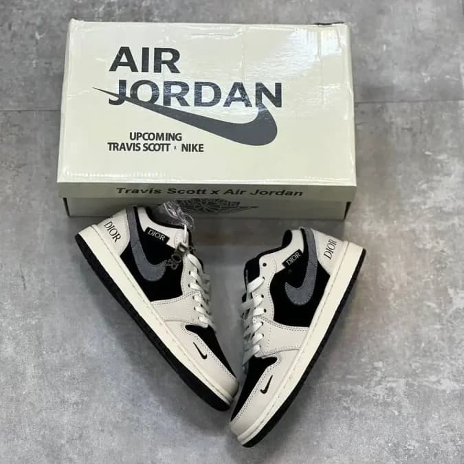 کفش جردن وان لو دیور مشکی مستر کوالیتی | Jordan 1 Low Dior Black — تصویر ۵