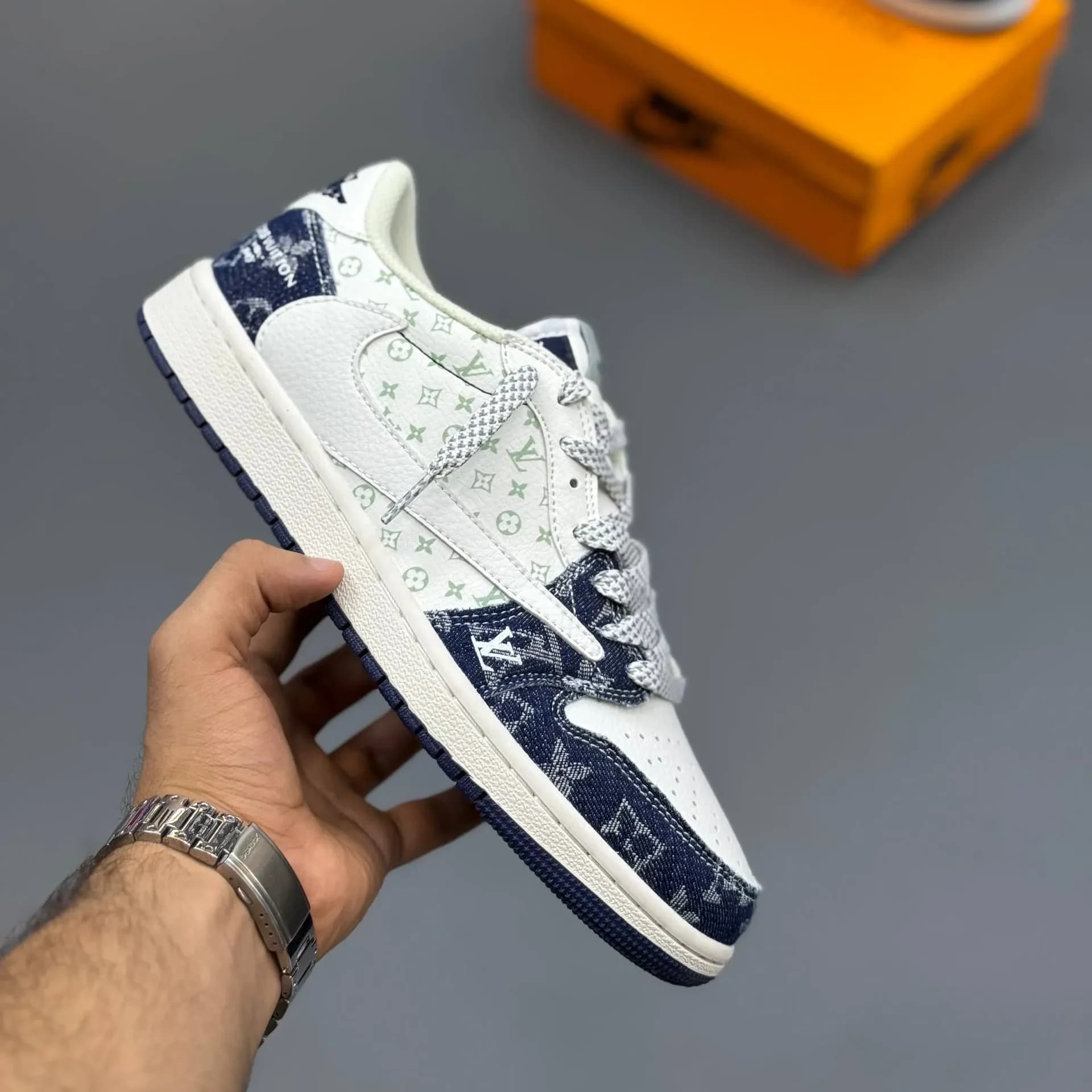 کفش نایک جردن تراویس LV سفید سرمه ای مستر کوالیتی | Nike Air Jordan Travis LV Master Quality
