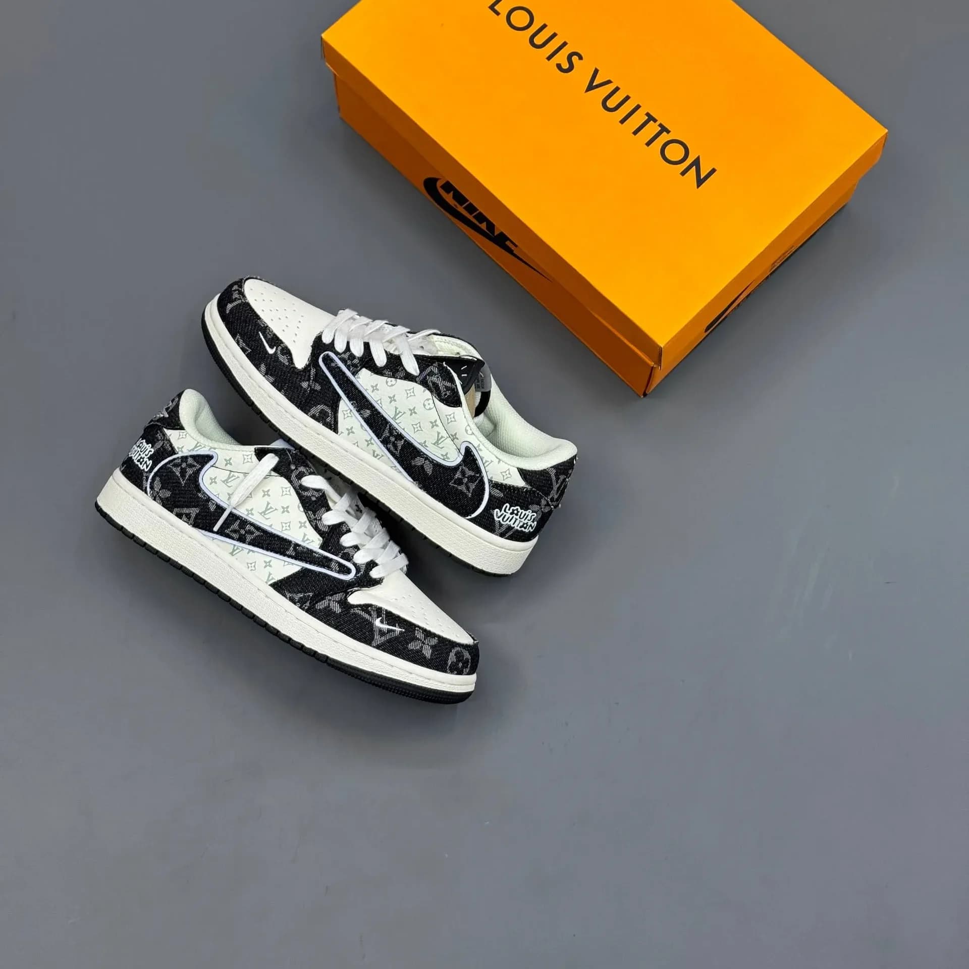 کفش نایک جردن تراویس LV سفید مشکی مستر کوالیتی | Nike Air Jordan Travis LV Master Quality — تصویر ۲