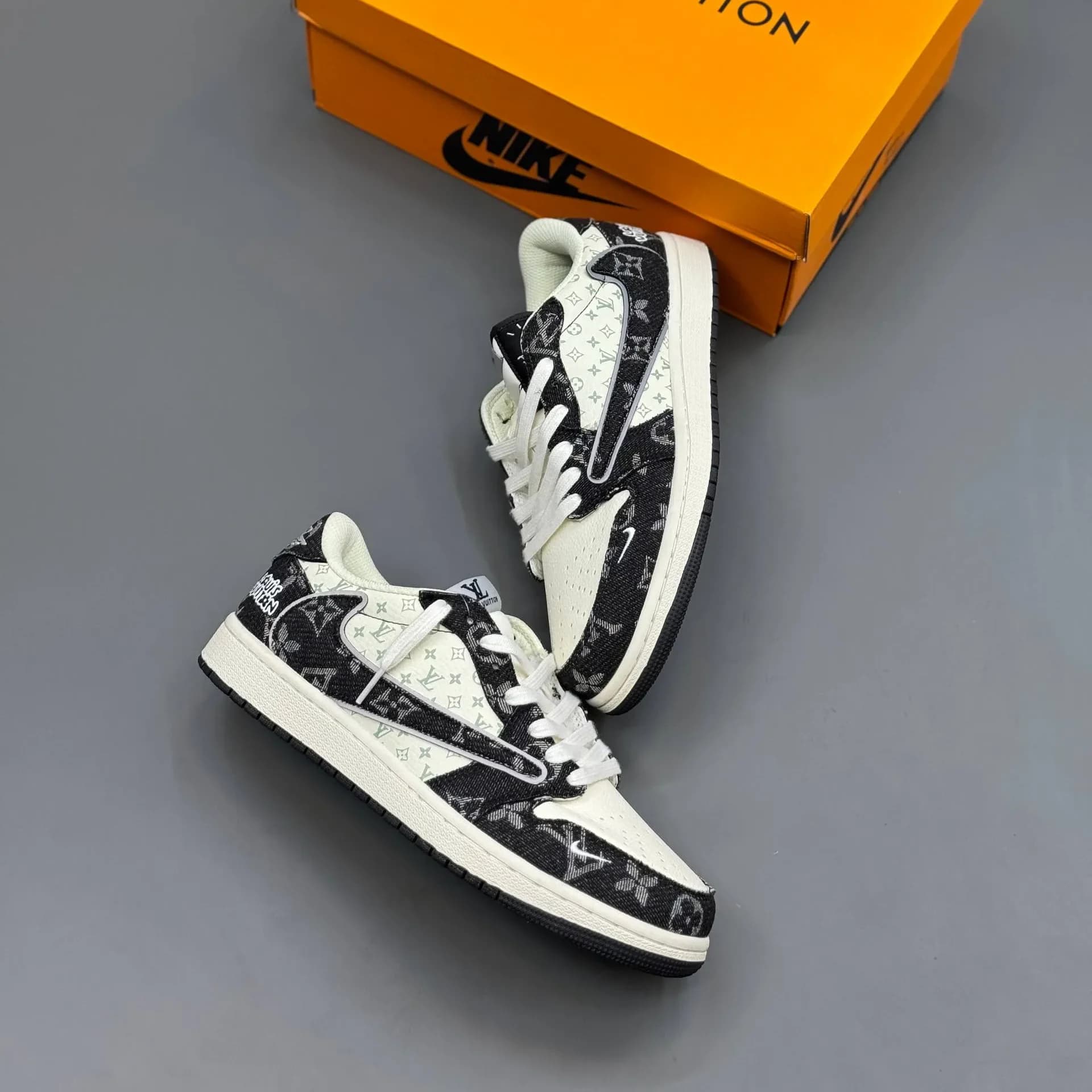 کفش نایک جردن تراویس LV سفید مشکی مستر کوالیتی | Nike Air Jordan Travis LV Master Quality — تصویر ۳