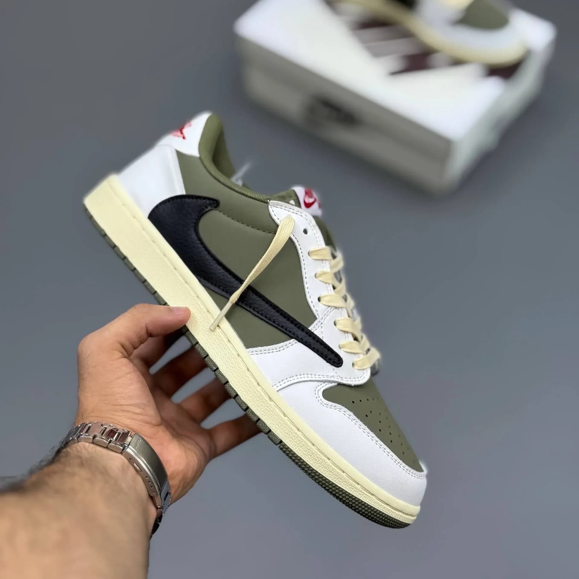 کفش نایک جردن تراویس مستر کوالیتی | Nike Air Jordan Travis Scott Master Quality