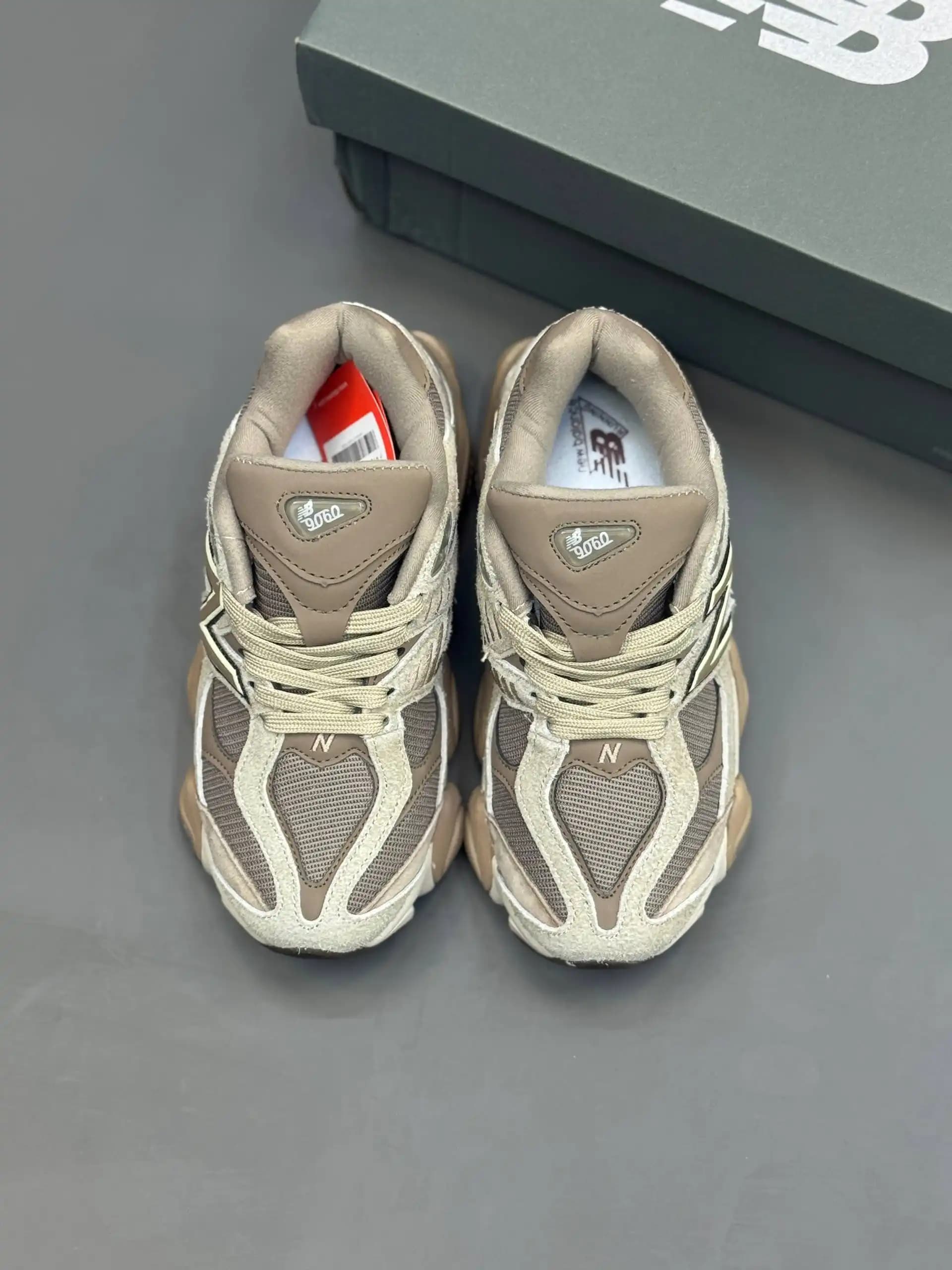 کفش نیو بالانس 9060 رنگ کرم خاکی | New Balance 9060 — تصویر ۳