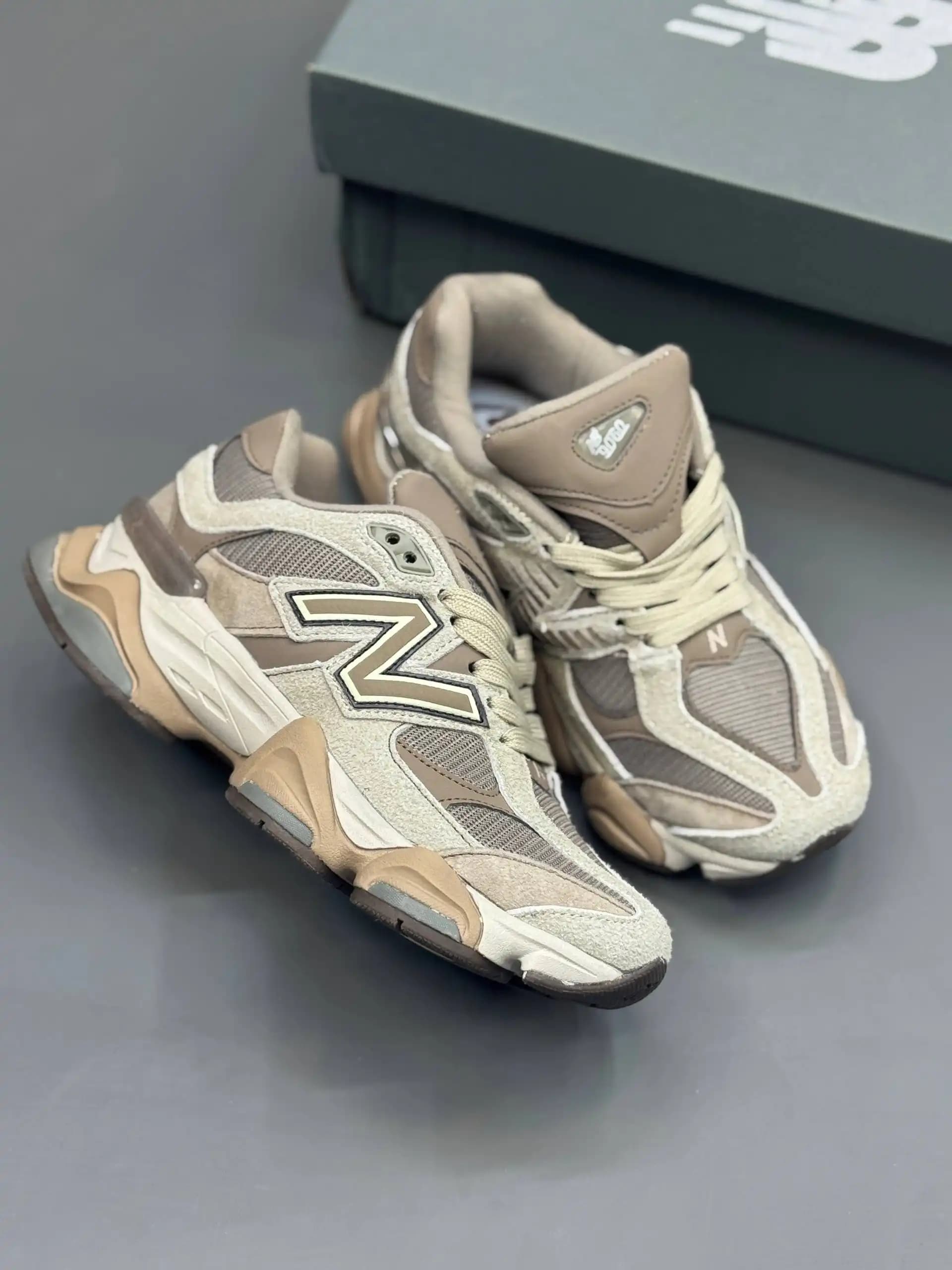 کفش نیو بالانس 9060 رنگ کرم خاکی | New Balance 9060 — تصویر ۴