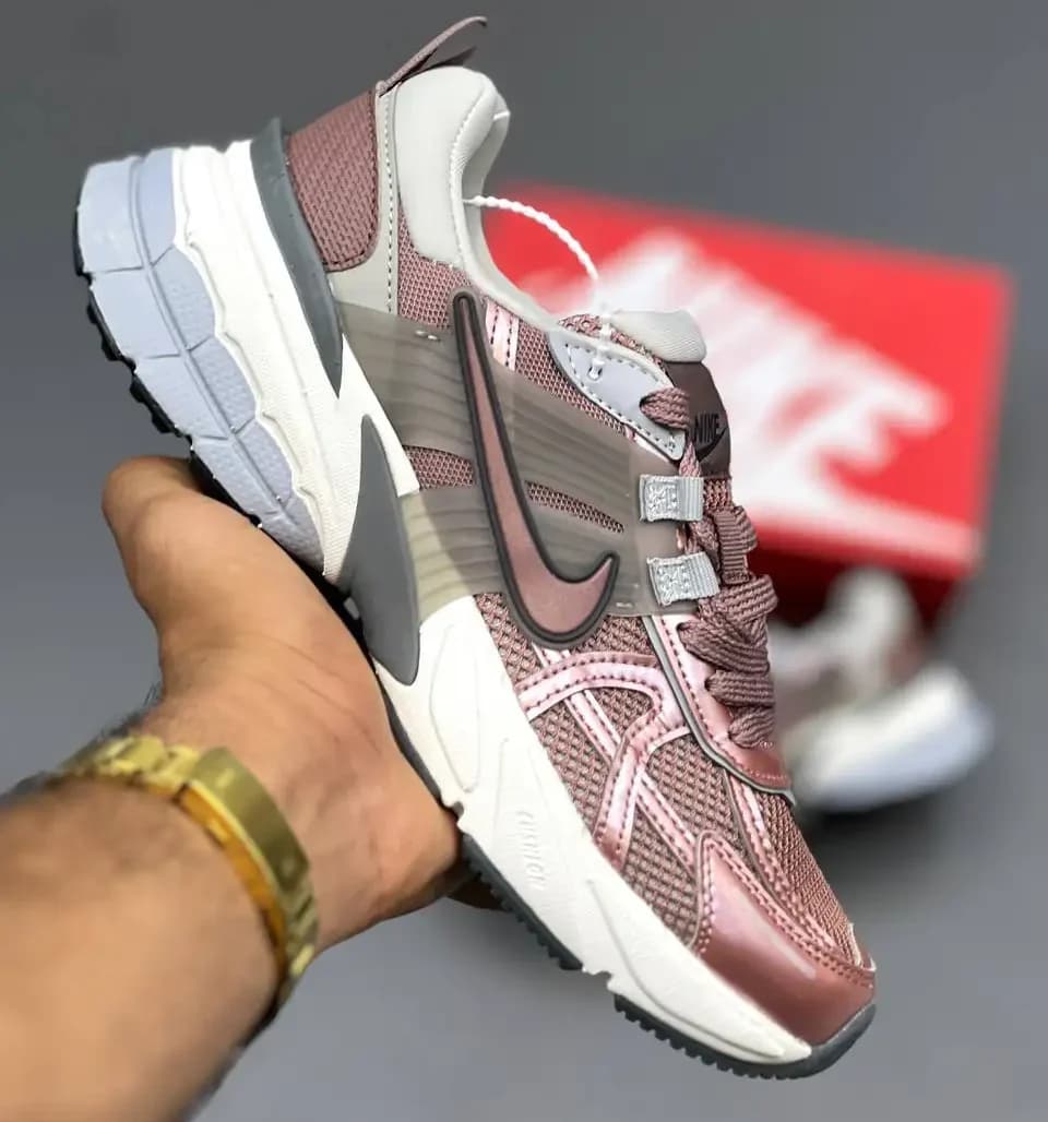کفش نایک وی تو کی رانینگ (Nike V2K Running – Master Quality) وارداتی