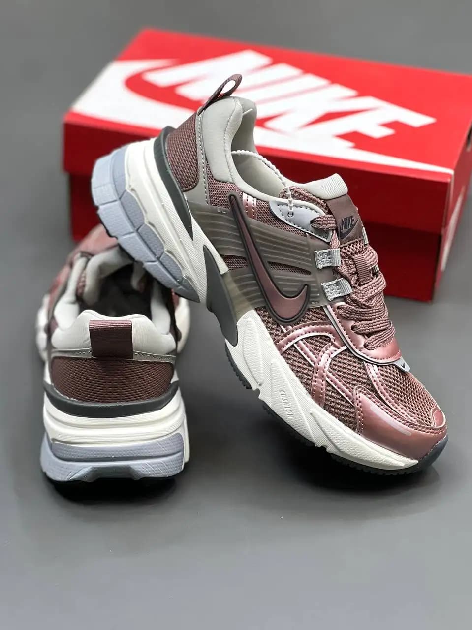 کفش نایک وی تو کی رانینگ (Nike V2K Running – Master Quality) وارداتی — تصویر ۲