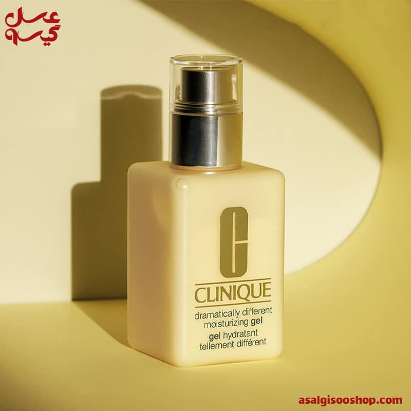 ژل آبرسان و مرطوب کننده پوست کلینیک پوست چرب CLINIQUE / کد 1180 — تصویر ۴