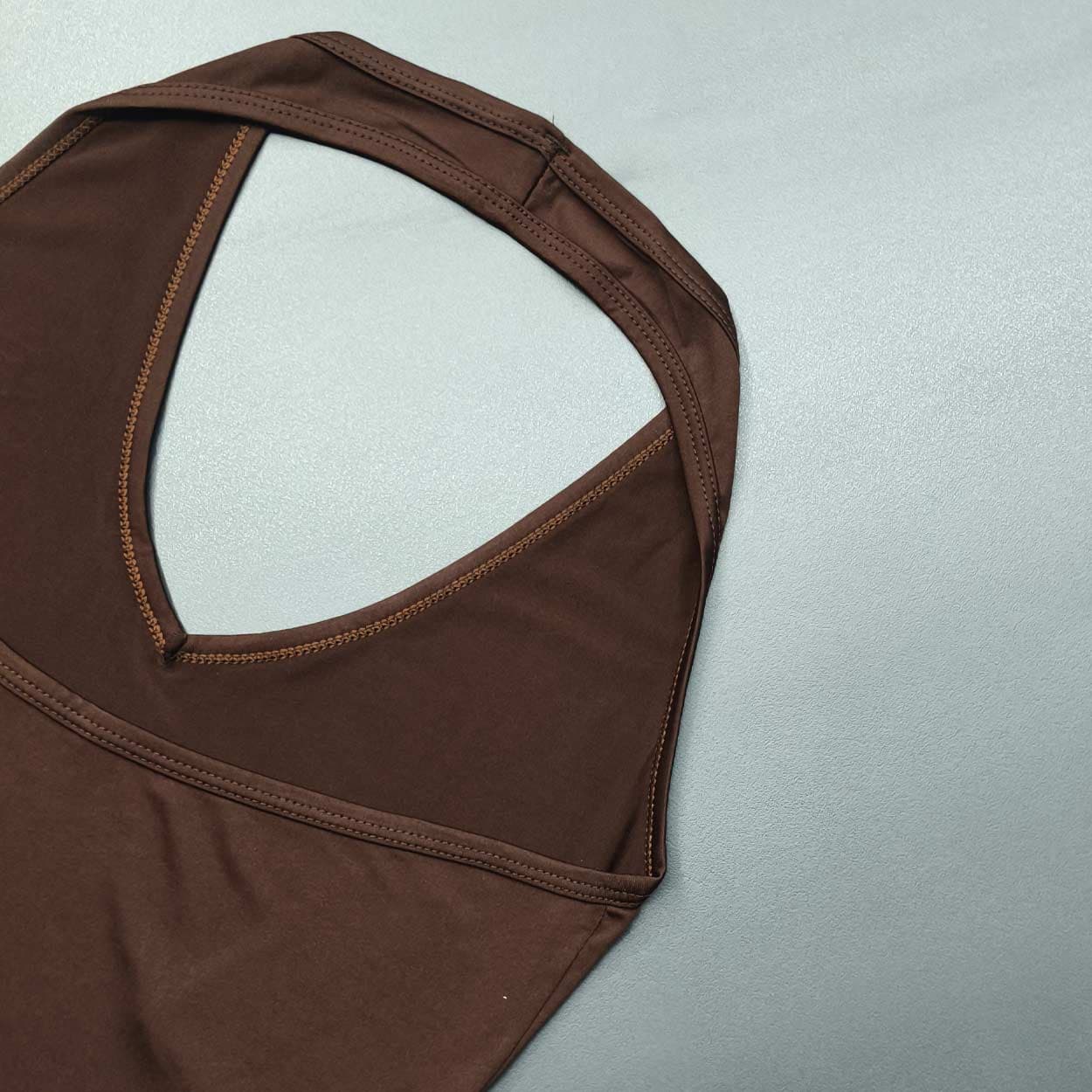 کراپ تاپ گردنی جيمشارک GYMSHARK کد 405548 — تصویر ۷
