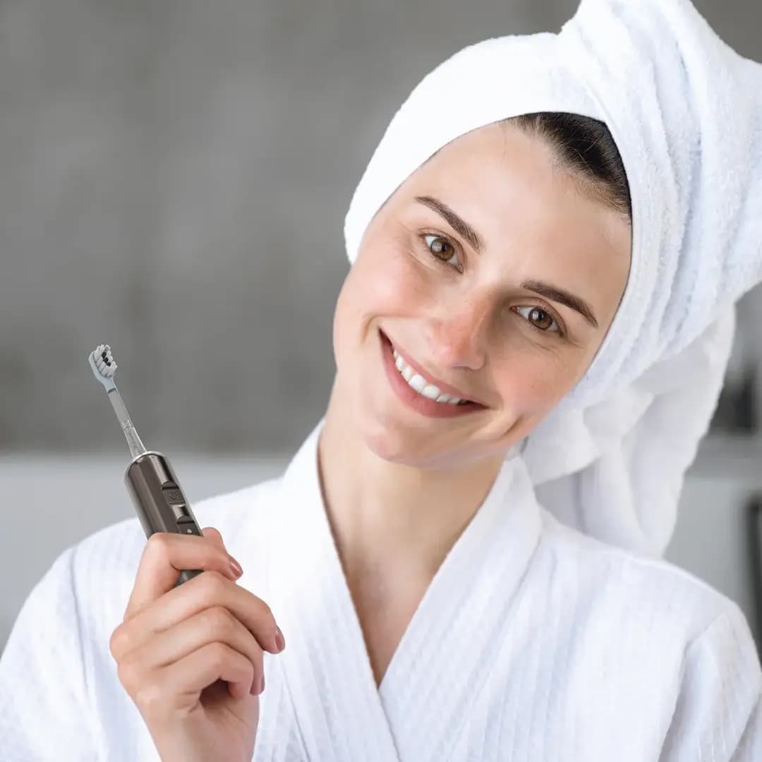 مسواک برقی گرین لاین مدل Green Lion Sonic Pro Rechargeable Toothbrush — تصویر ۴
