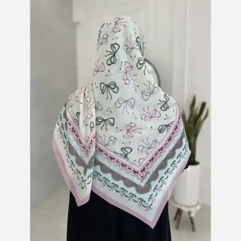 روسری طرحدار پینترستی سوپرنخ قواره 140 کیفیت تضمینی