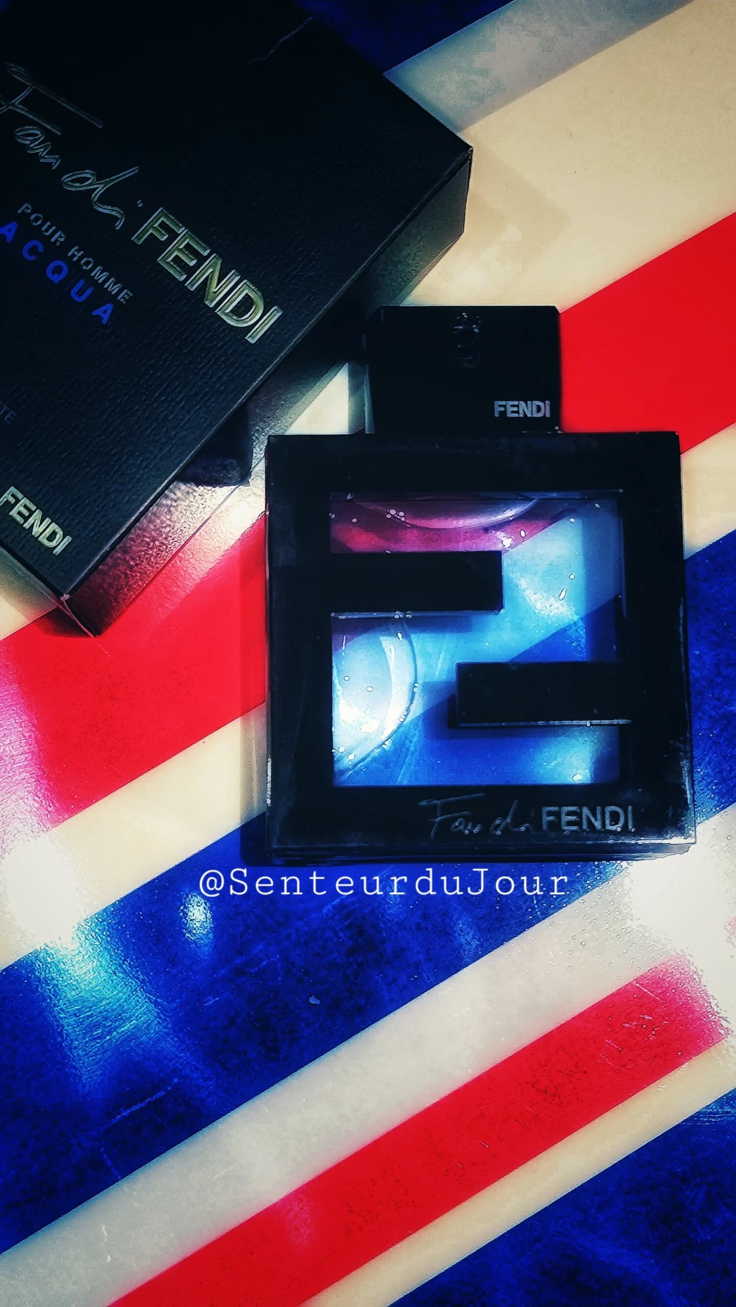 عطر ادکلن فندی فن دی فندی مردانه آبی اصل | Fendi Fan di Fendi pour Homme Acqua — تصویر ۷