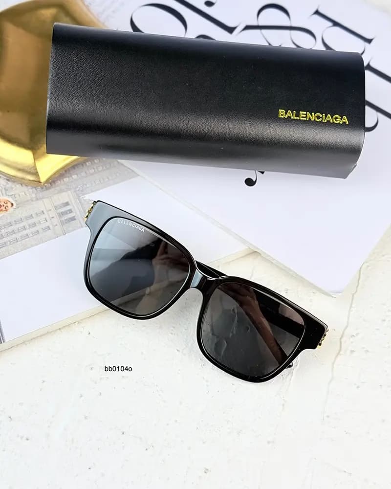 عينک آفتابی اسپرت بالنسياگا مدل BALENCIAGA BB01040 — تصویر ۴