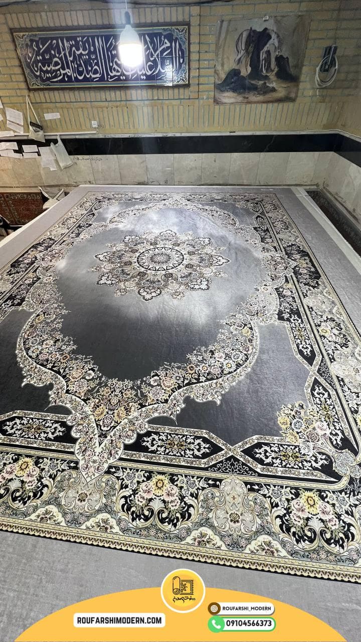 فرشینه / کاور فرش و روفرشی کشدار زمینه طوسی کد ۱۳۸۵ — تصویر ۲