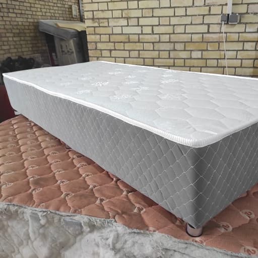 هتل باکس رویال مدل هرا شاسی فلزی تخت و سرویس خواب رنگ مشکی سایز دونفره 160 در 200 مبلمان فرنا مدل 1143525