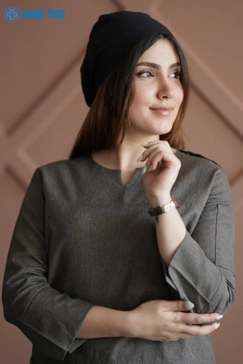 ست اسکراب پزشکی استین سه ربع شکلاتی پرشیا — تصویر ۵