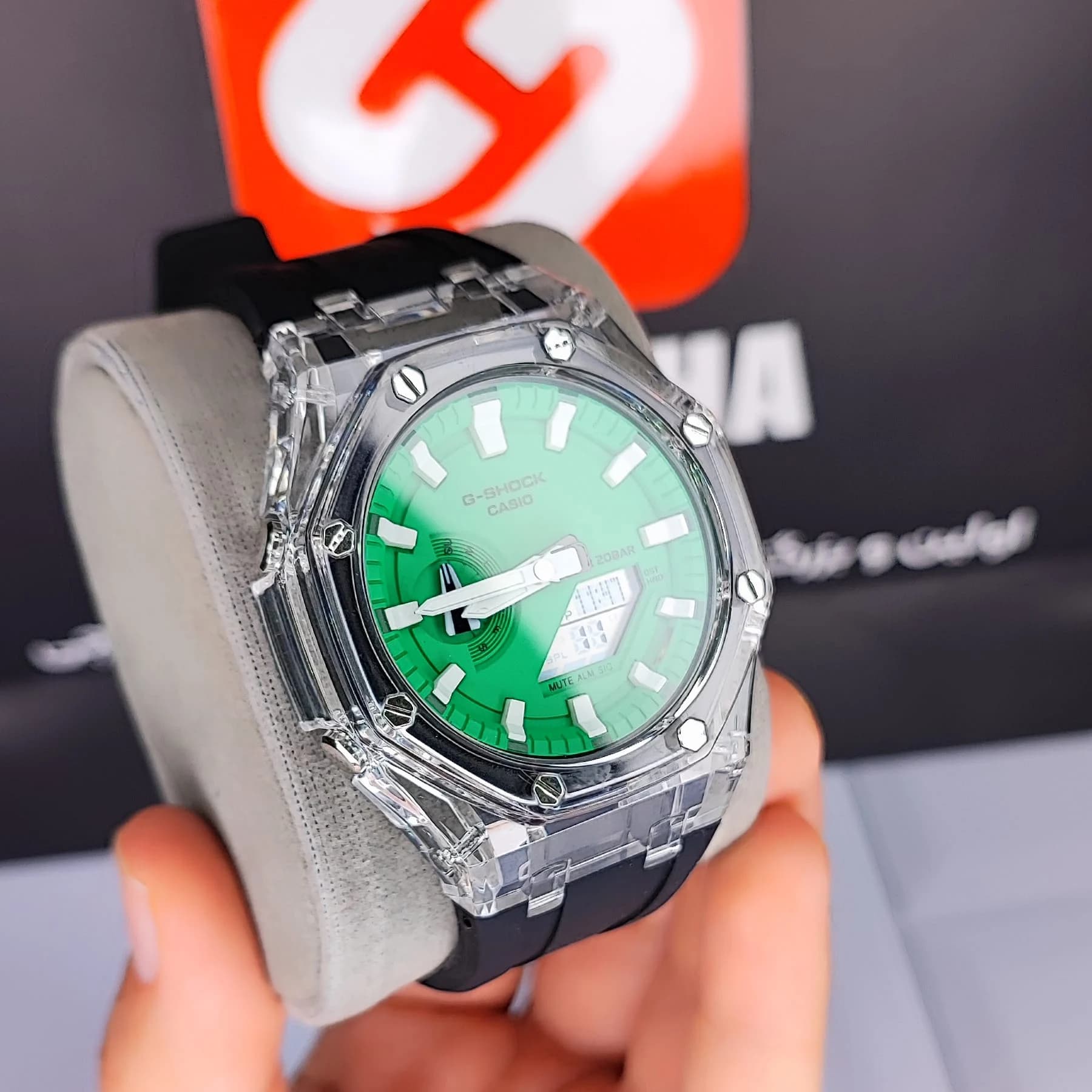 ساعت مچی عقربهای مردانه دو زمانه جی شاک سبز مشکی مدل GA-2100 — تصویر ۳