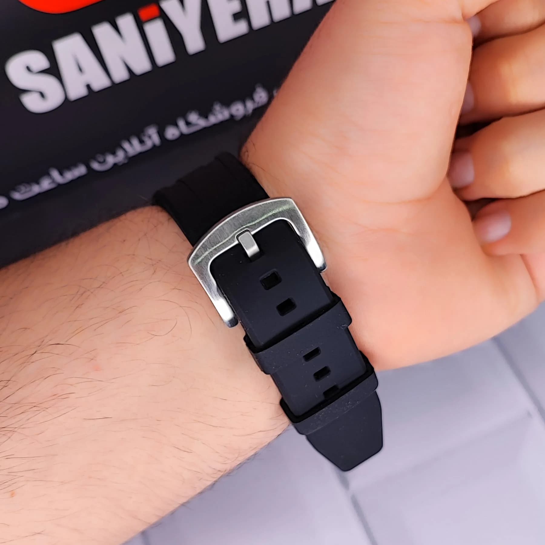 ساعت مچی عقربهای مردانه دو زمانه جی شاک سبز مشکی مدل GA-2100 — تصویر ۷