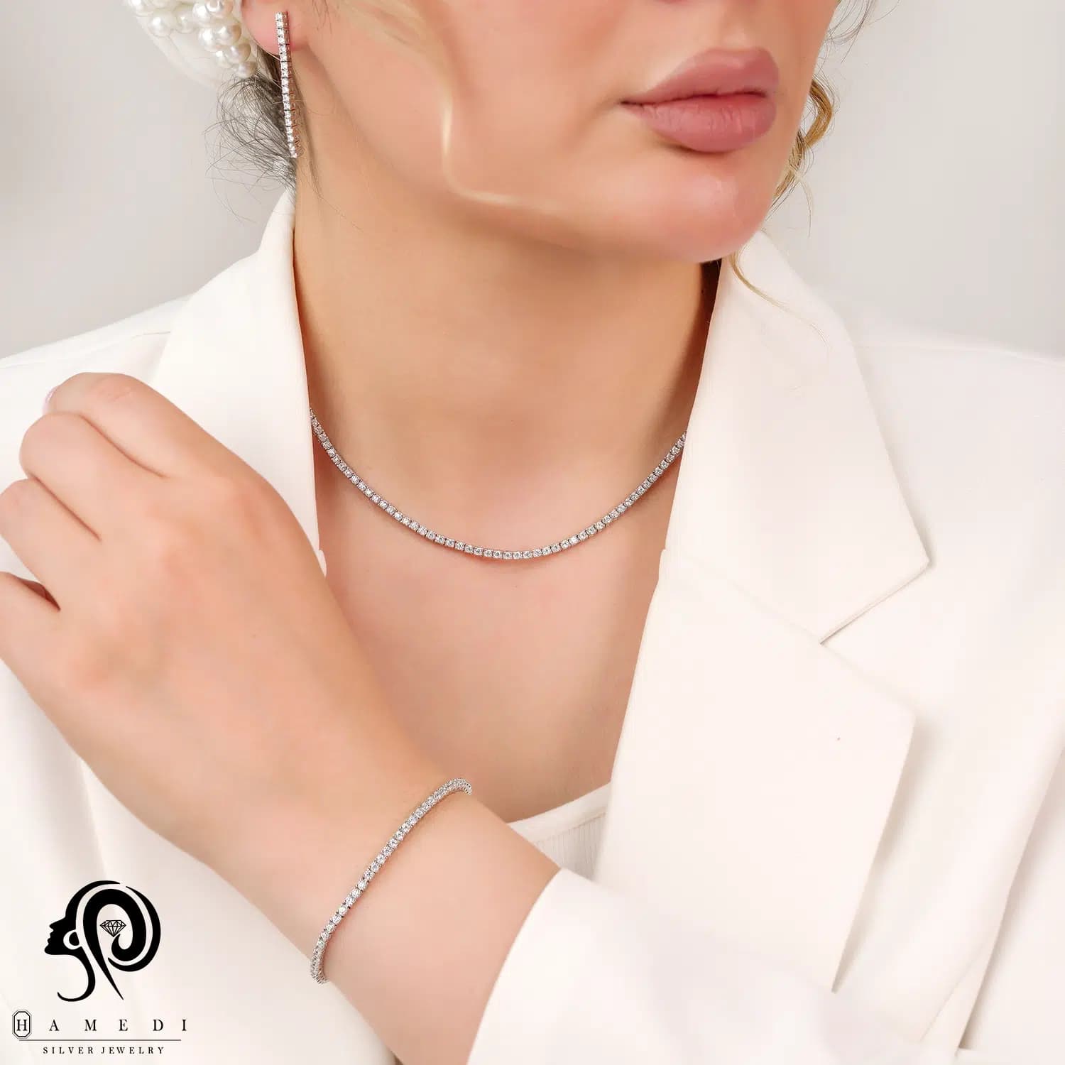 سرویس تنیسی نقره زنانه نگین 2 مدل SE R5 — تصویر ۲