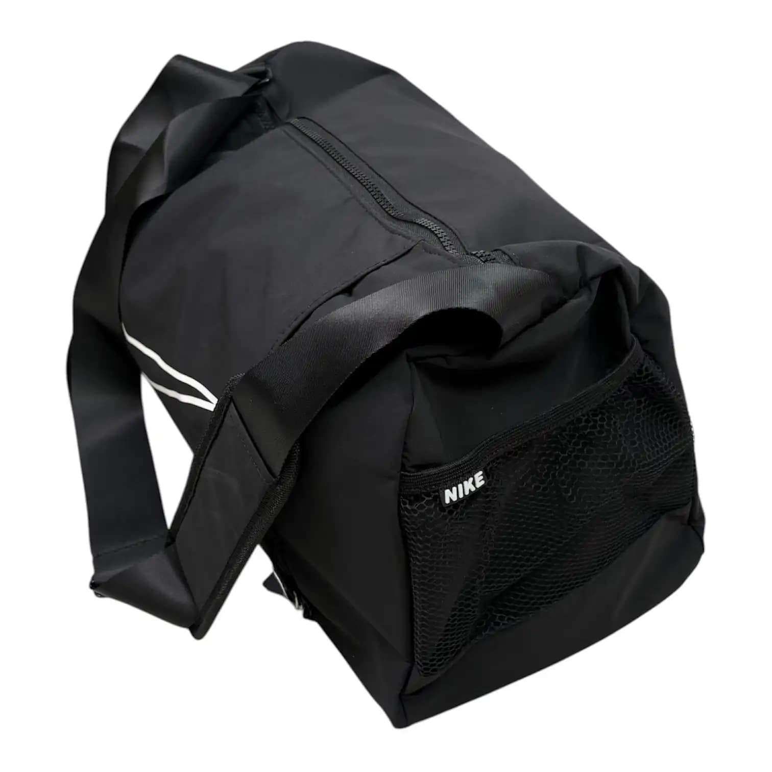 کیف ورزشی نایک کد 472B — تصویر ۴