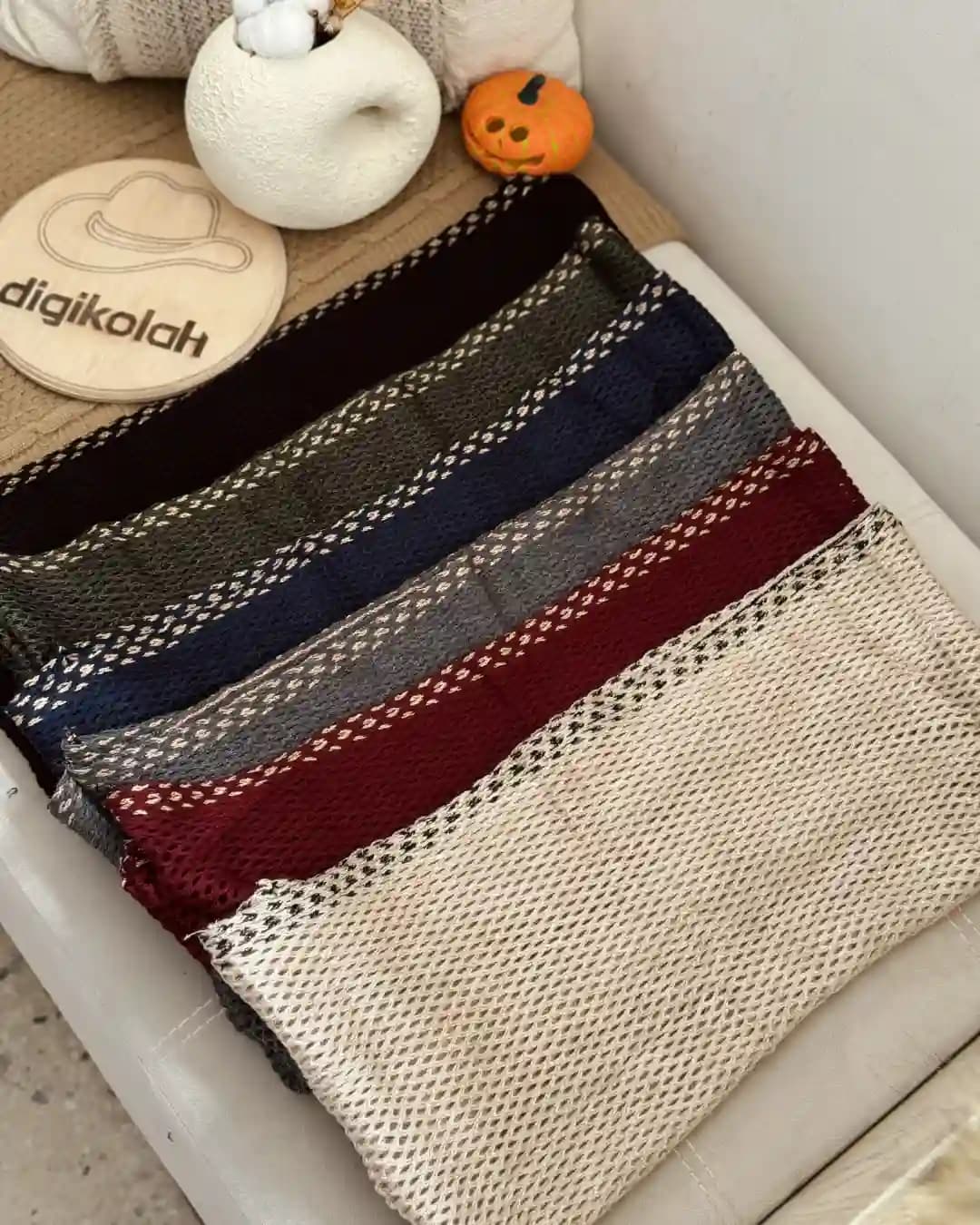 شال رینگی بافت گندمک 93079