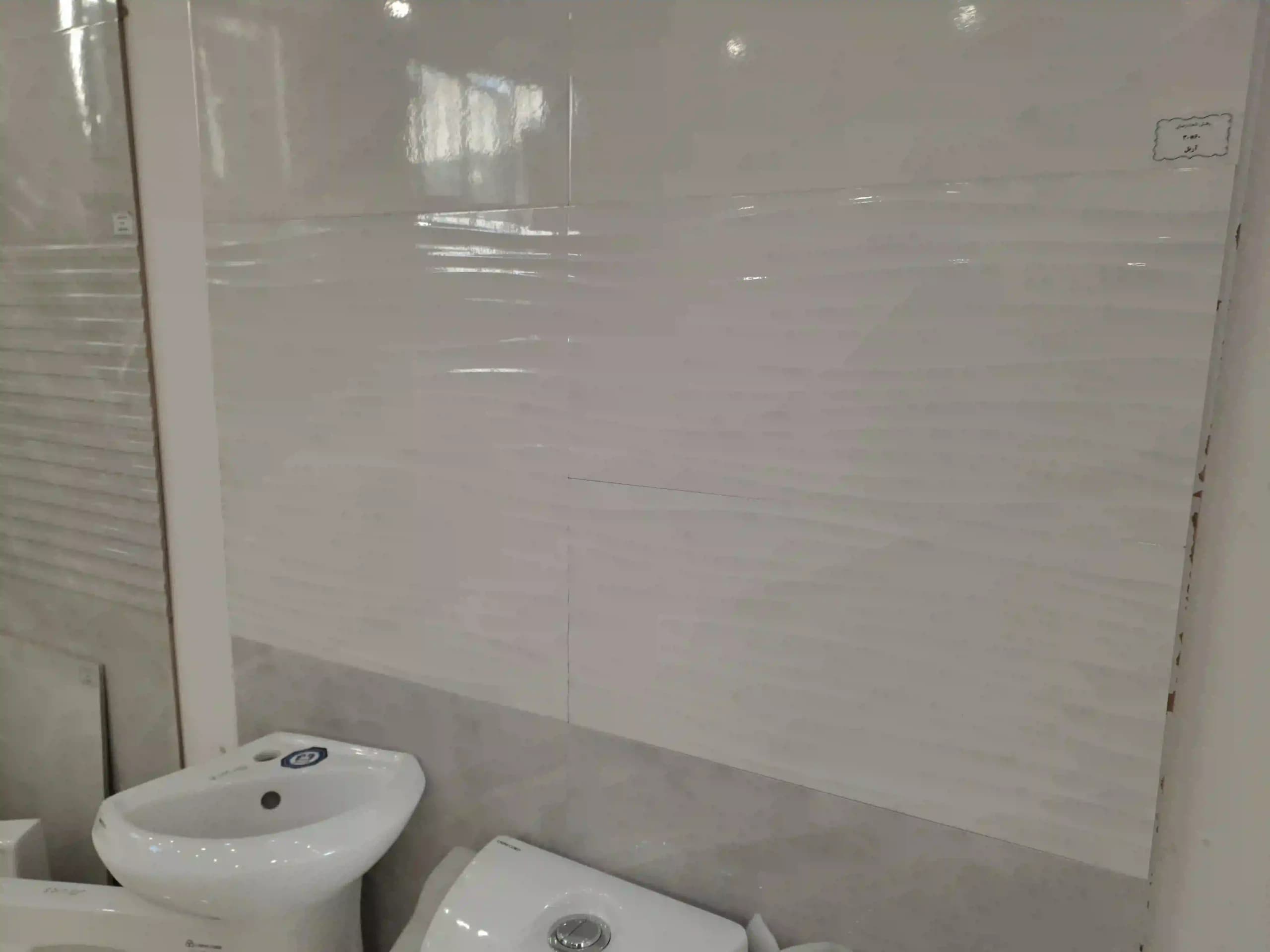 کاشی دیواری آریل روشن ۳۰*۶۰ — تصویر ۴