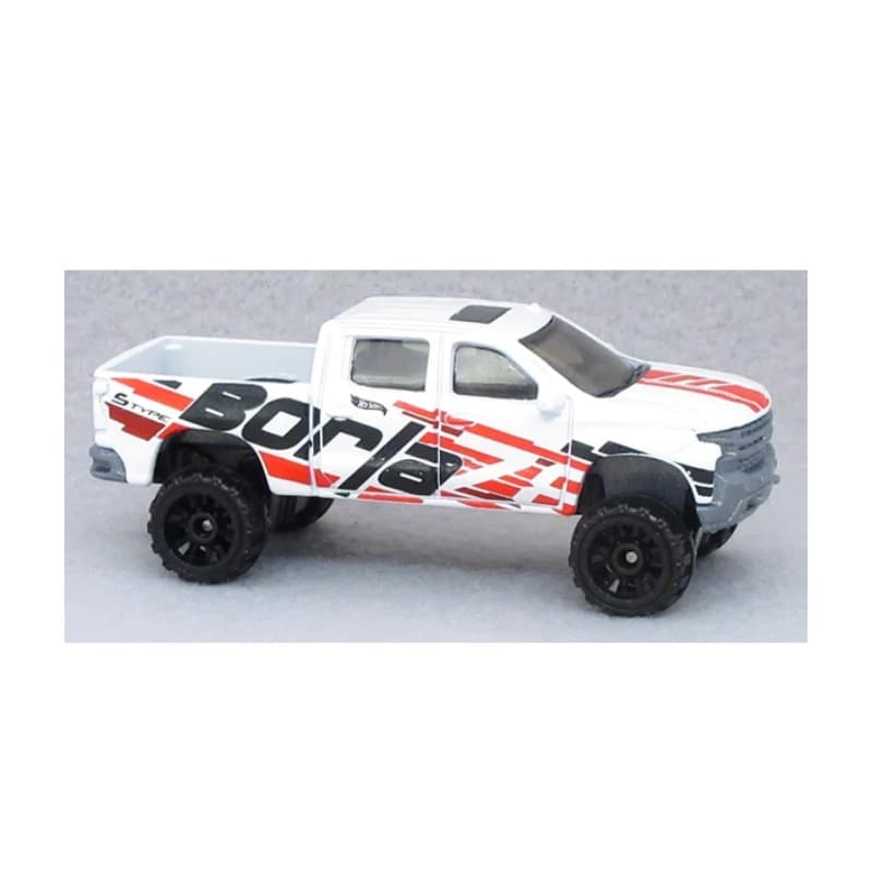 ماشین هات ویلز مدل 19 Chevy Silverado Trail Boss LT — تصویر ۲