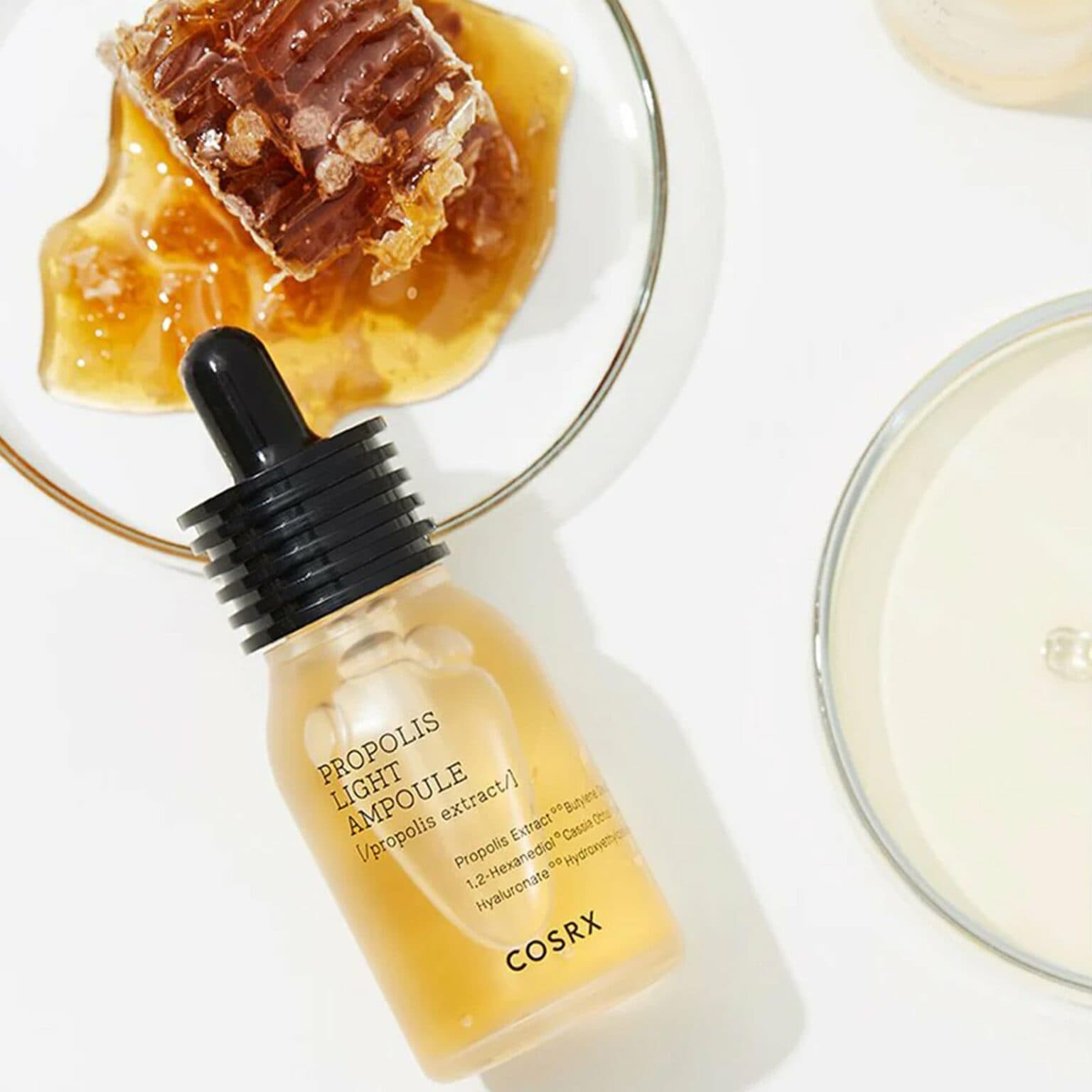 آمپول ضدجوش و ترمیم کننده پروپولیس کوزارکس COSRX PROPOLIS LIGHT AMPOULE مناسب انواع پوست حجم 30 میلی لیتر — تصویر ۳