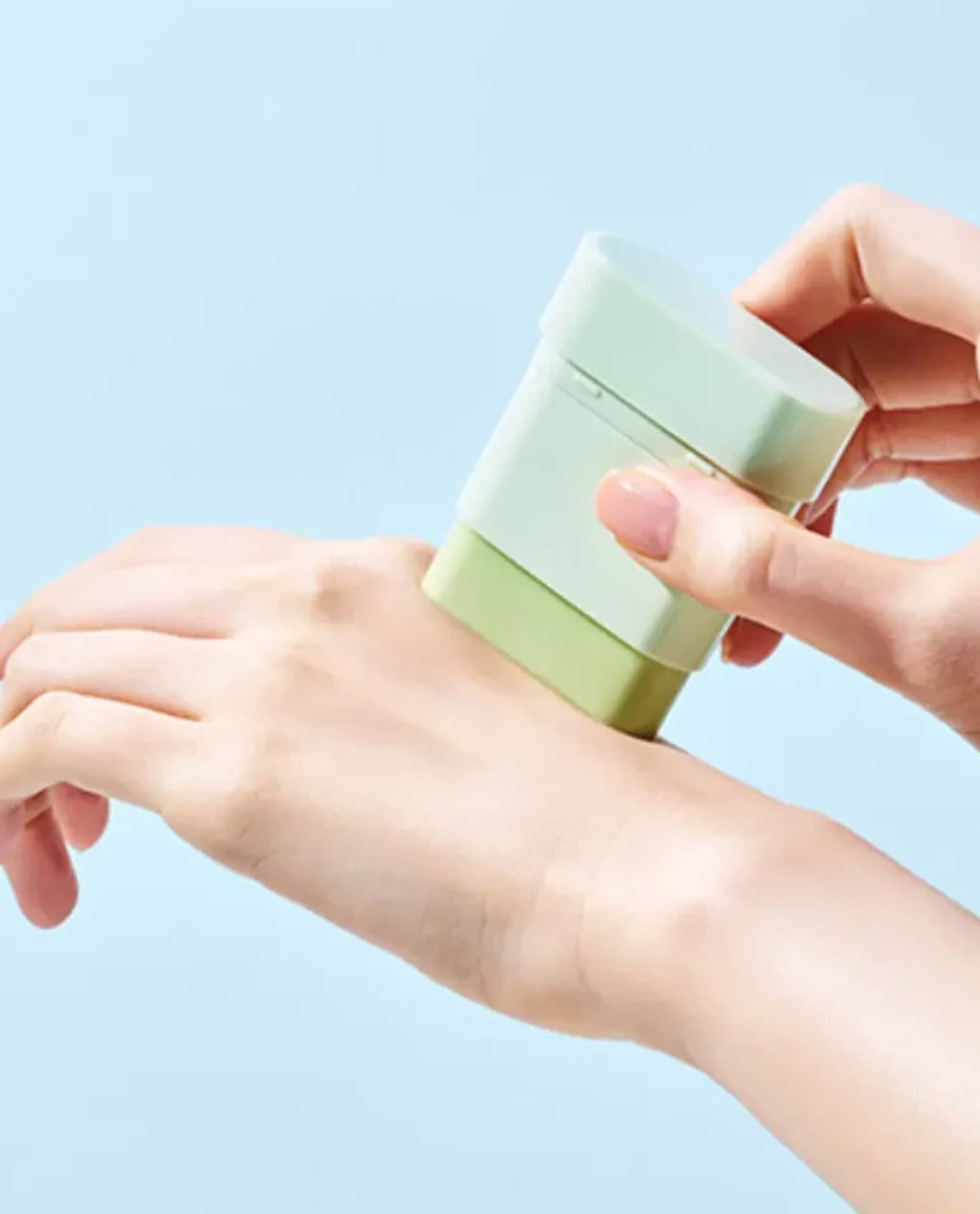 ضد آفتاب استیکی توکوبو مدل Cotton Soft Sun Stick مناسب انواع پوست وزن11گرم — تصویر ۴