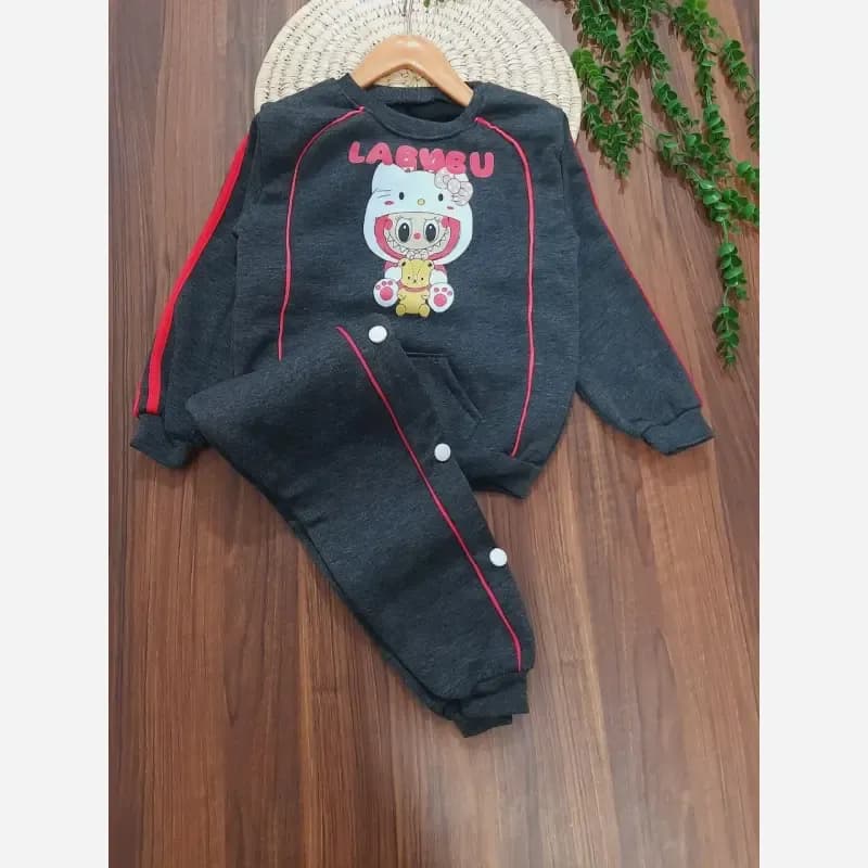 بلوز شلوار دخترانه داخل کرکی طرح لبوبو سایز 40 تا 55 — تصویر ۷