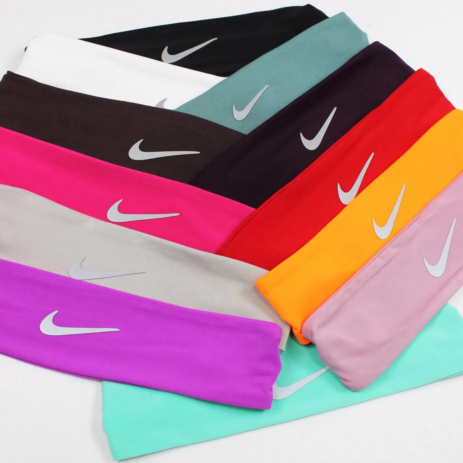 هدبند طرح nike شناسه 10100792 — تصویر ۴