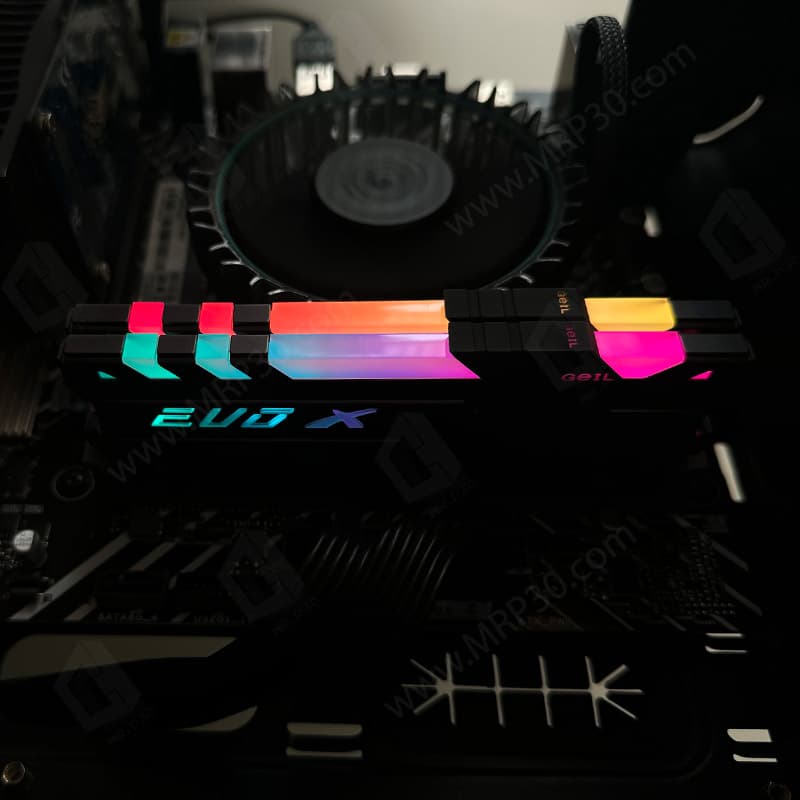 پک رم گیل Geil Evo X II RGB 16GB (8GBX2) DDR4 3200Mhz استوک گارانتی آواژنگ