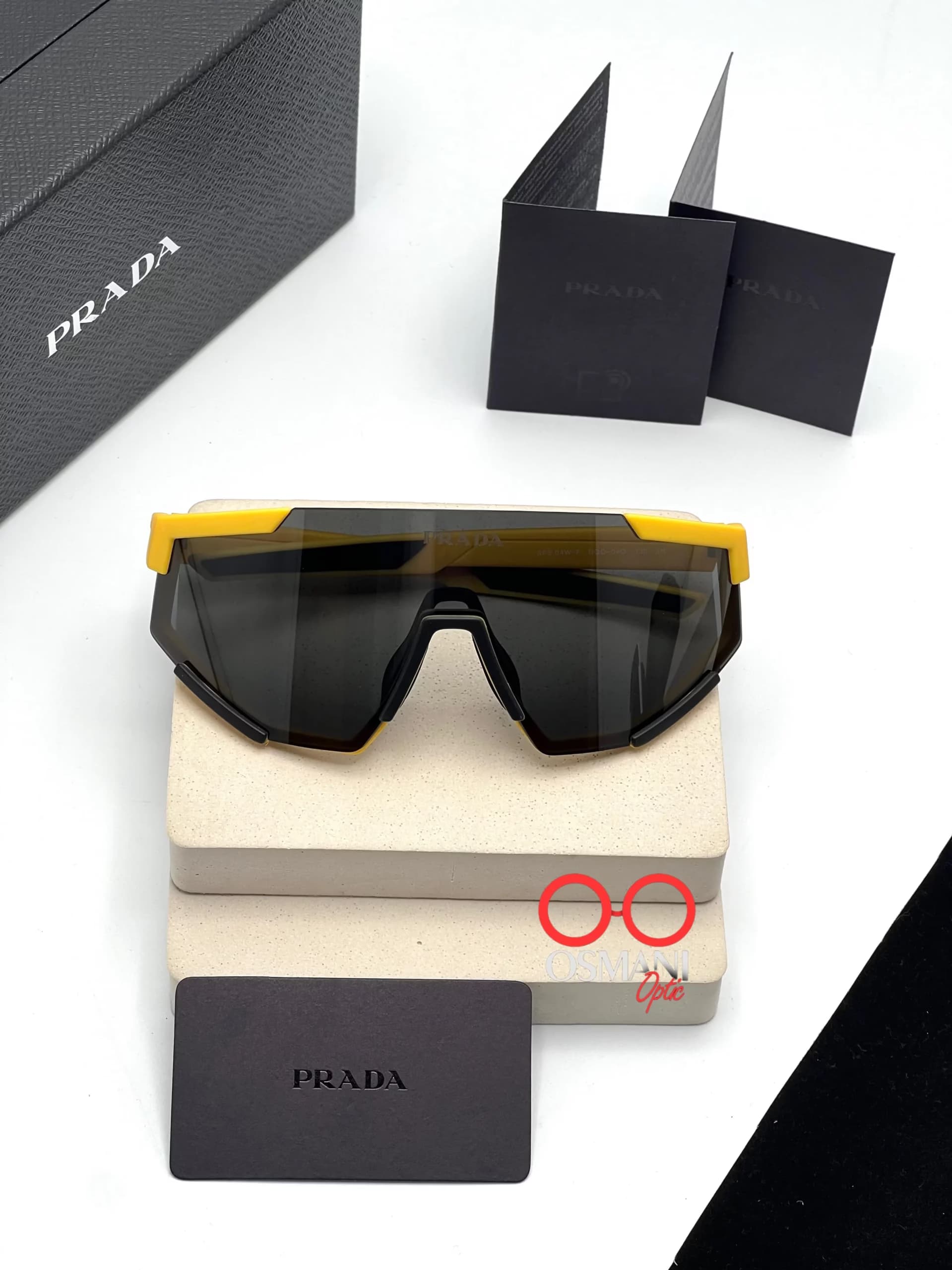 عینک آفتابی مردانه پرادا مدل PRADA SPS 04W — تصویر ۵