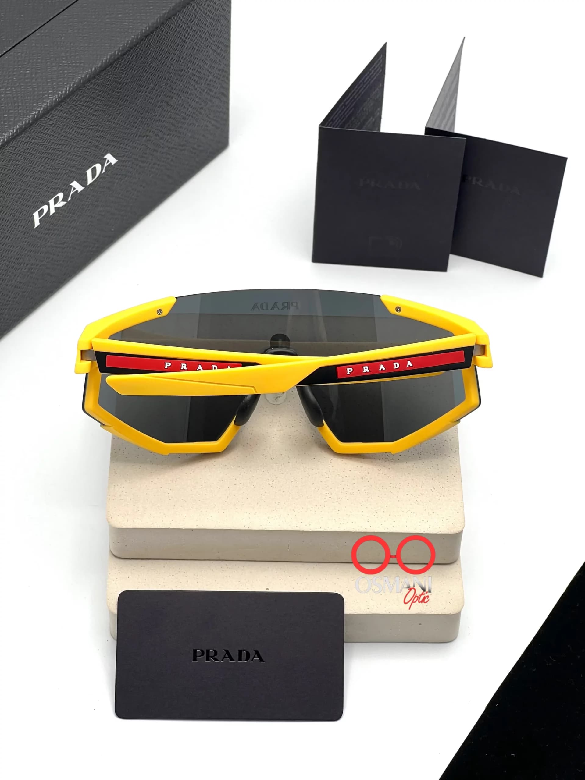 عینک آفتابی مردانه پرادا مدل PRADA SPS 04W — تصویر ۶
