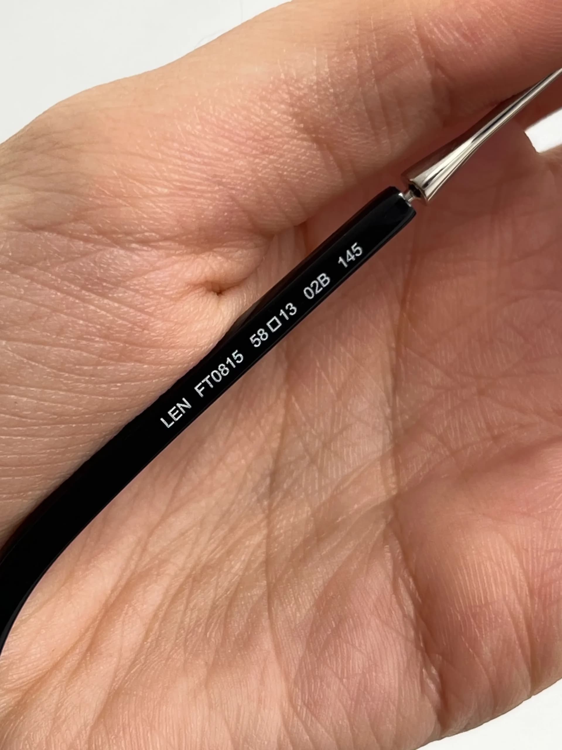 عینک آفتابی مردانه تامفورد مدل Tom Ford TF815 Len — تصویر ۴